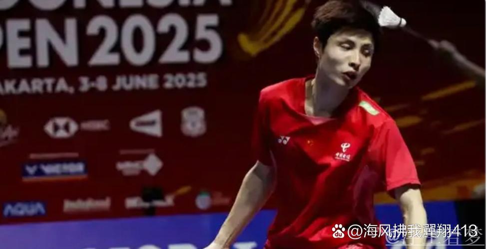 石宇奇直落两局击败王正行 闯入印尼赛男单半决赛